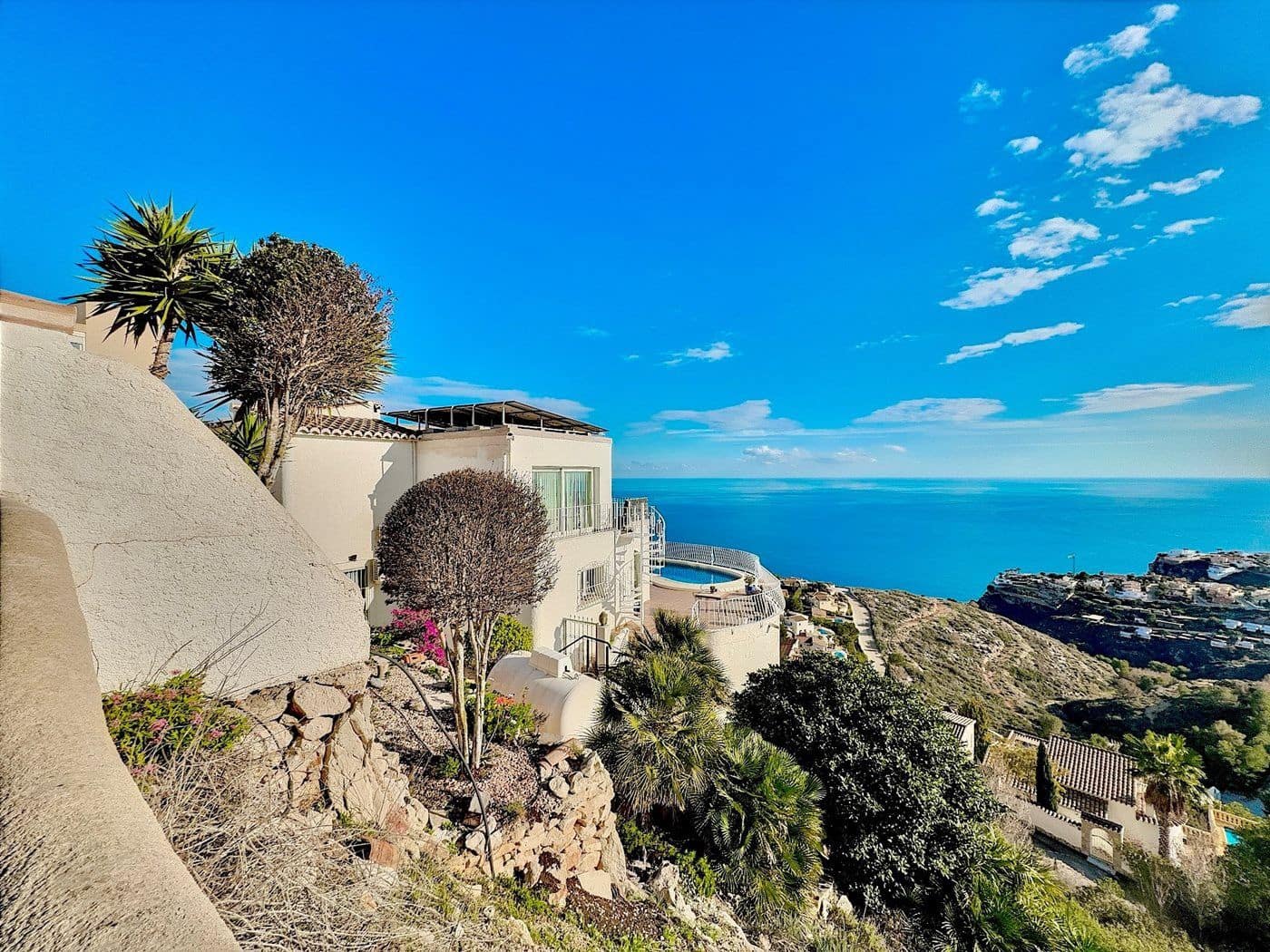 3 soveværelse Villa til salg i Moraira med swimmingpool - € 695.000 (Ref: 8898097)