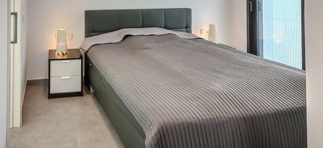 4 bedroom Villa for sale in Pego with pool - € 790,000 (Ref: 8903688)