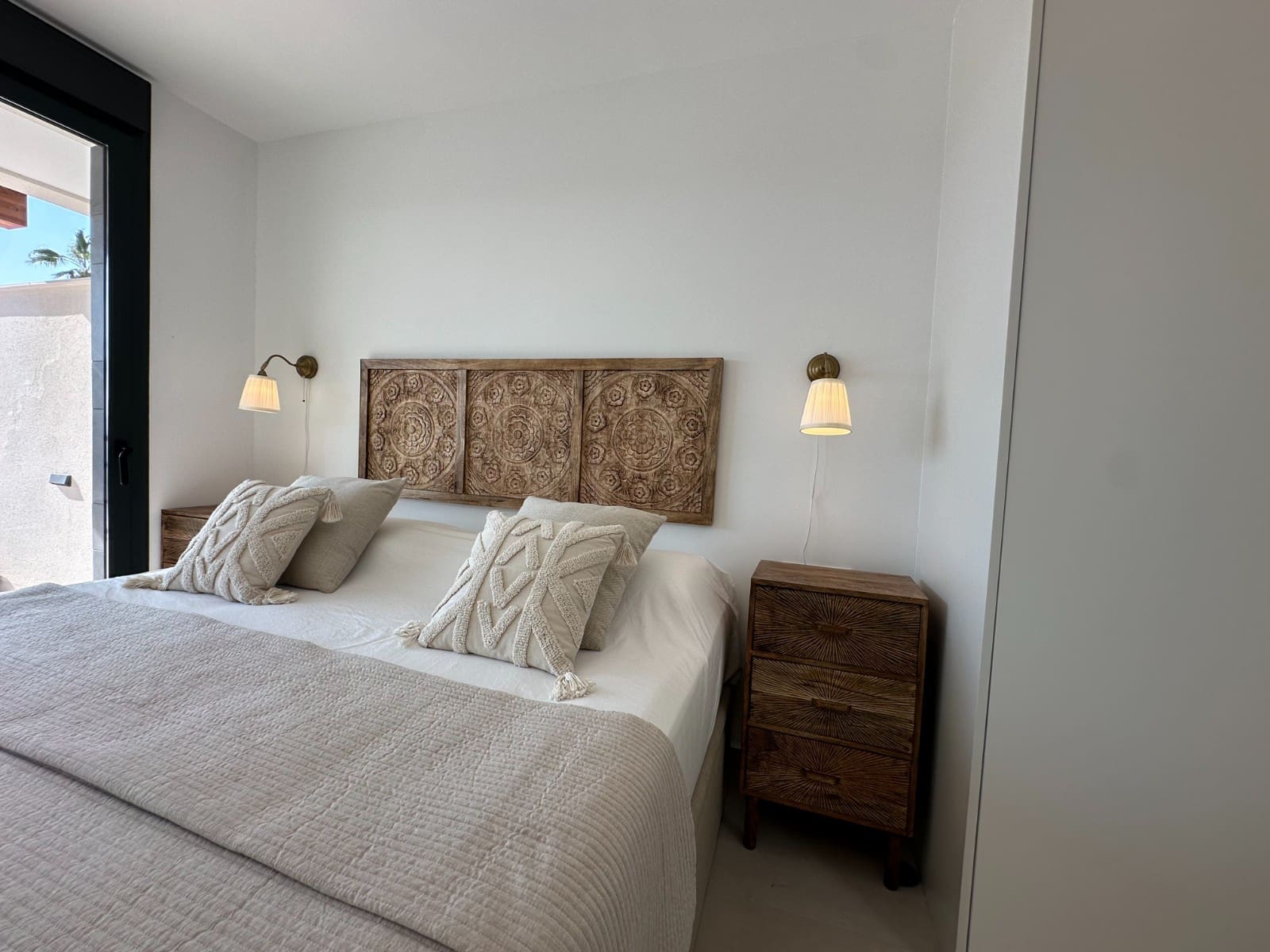 3 slaapkamer Villa voor vakantieverhuur in Benijofar met zwembad garage - € 1.120 (Ref: 8904053)