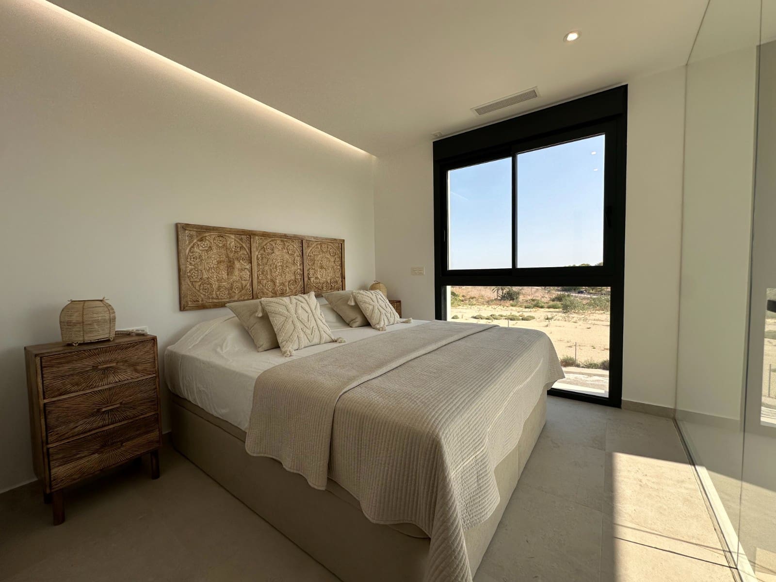 3 slaapkamer Villa voor vakantieverhuur in Benijofar met zwembad garage - € 1.120 (Ref: 8904053)