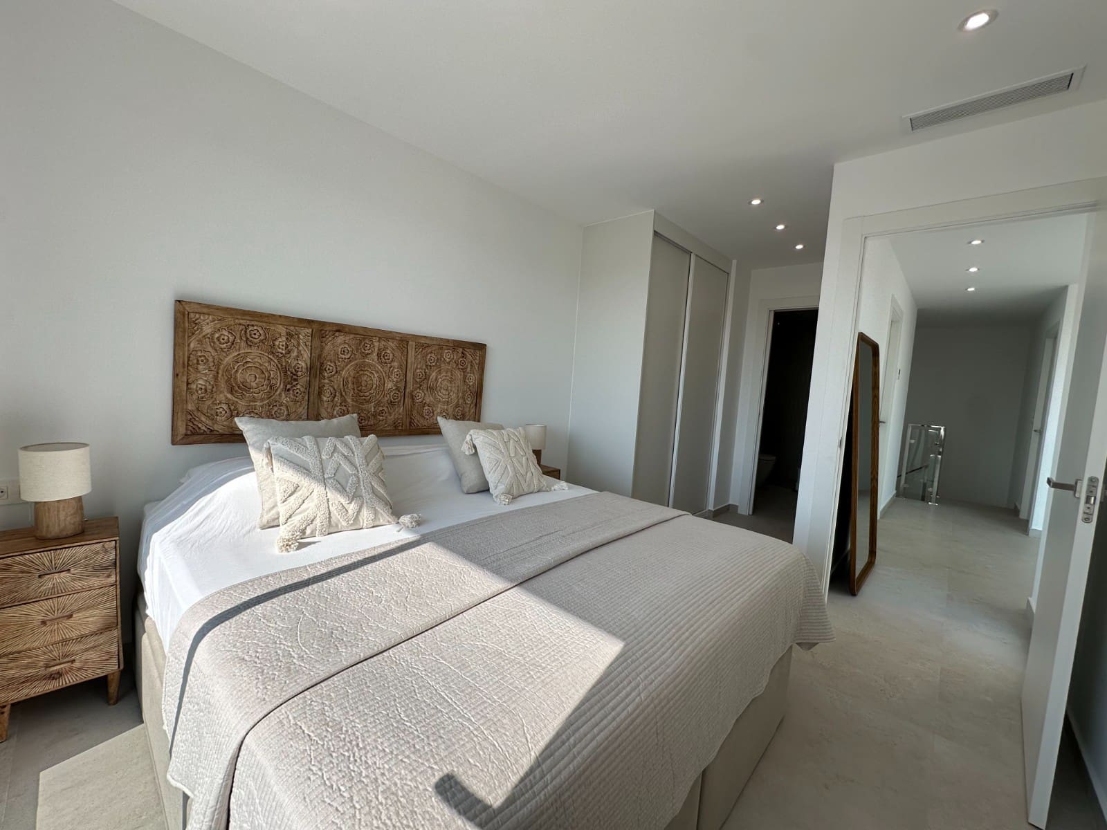 3 slaapkamer Villa voor vakantieverhuur in Benijofar met zwembad garage - € 1.120 (Ref: 8904053)