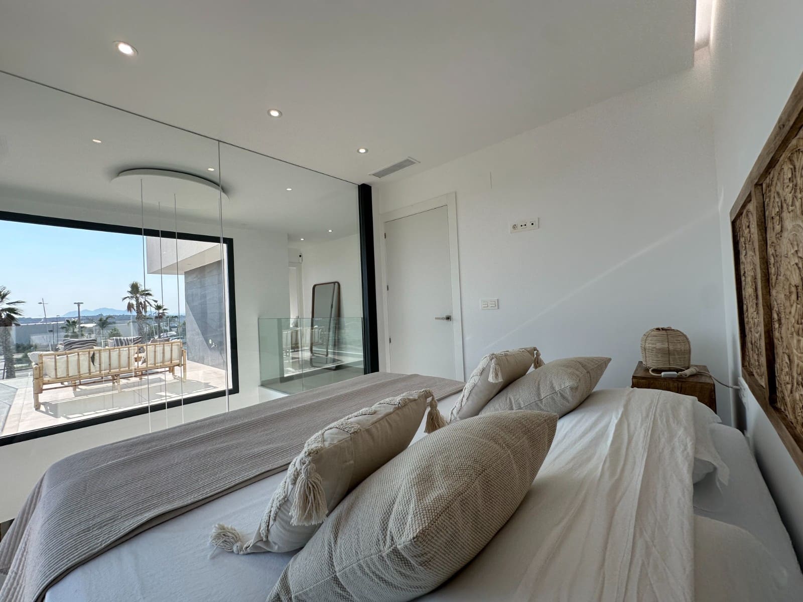 3 slaapkamer Villa voor vakantieverhuur in Benijofar met zwembad garage - € 1.120 (Ref: 8904053)