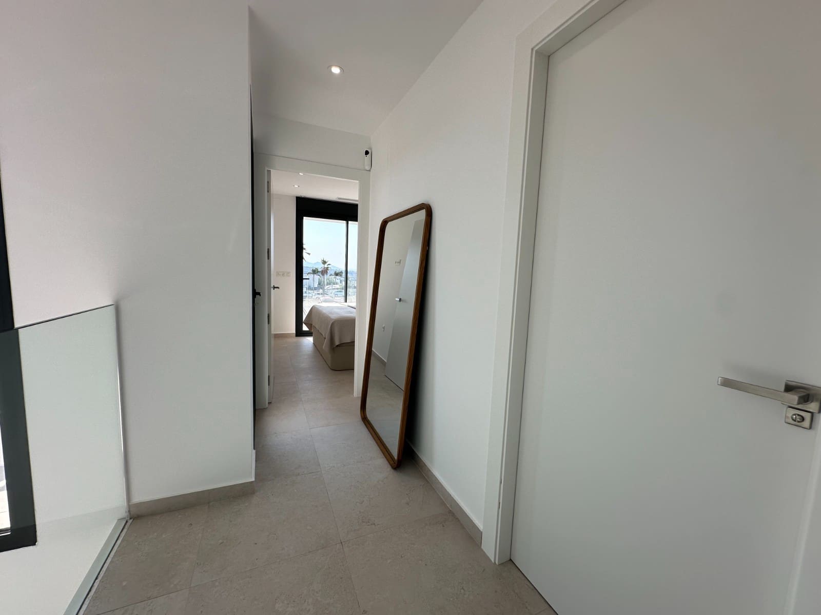 3 slaapkamer Villa voor vakantieverhuur in Benijofar met zwembad garage - € 1.120 (Ref: 8904053)