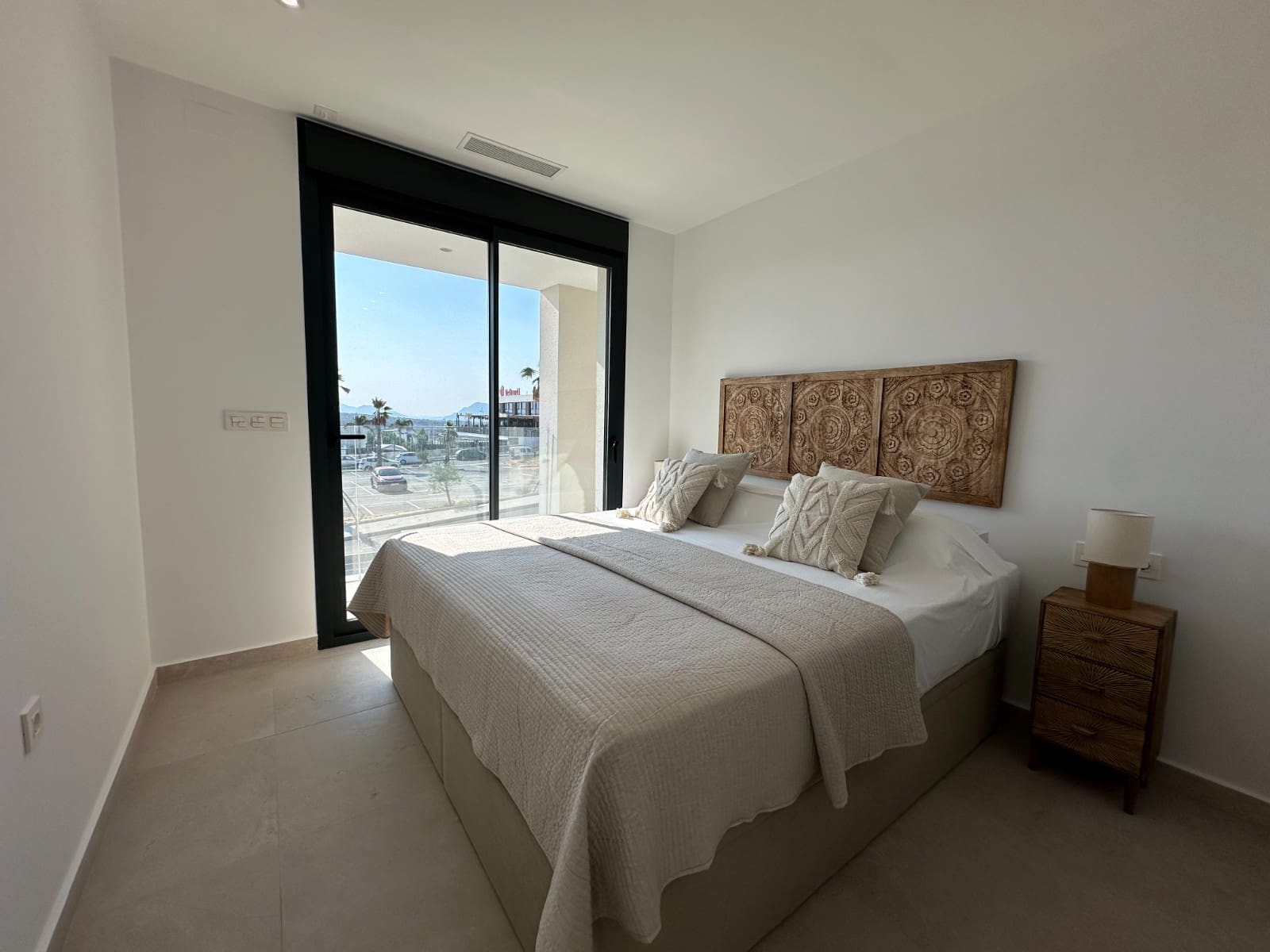 3 slaapkamer Villa voor vakantieverhuur in Benijofar met zwembad garage - € 1.120 (Ref: 8904053)