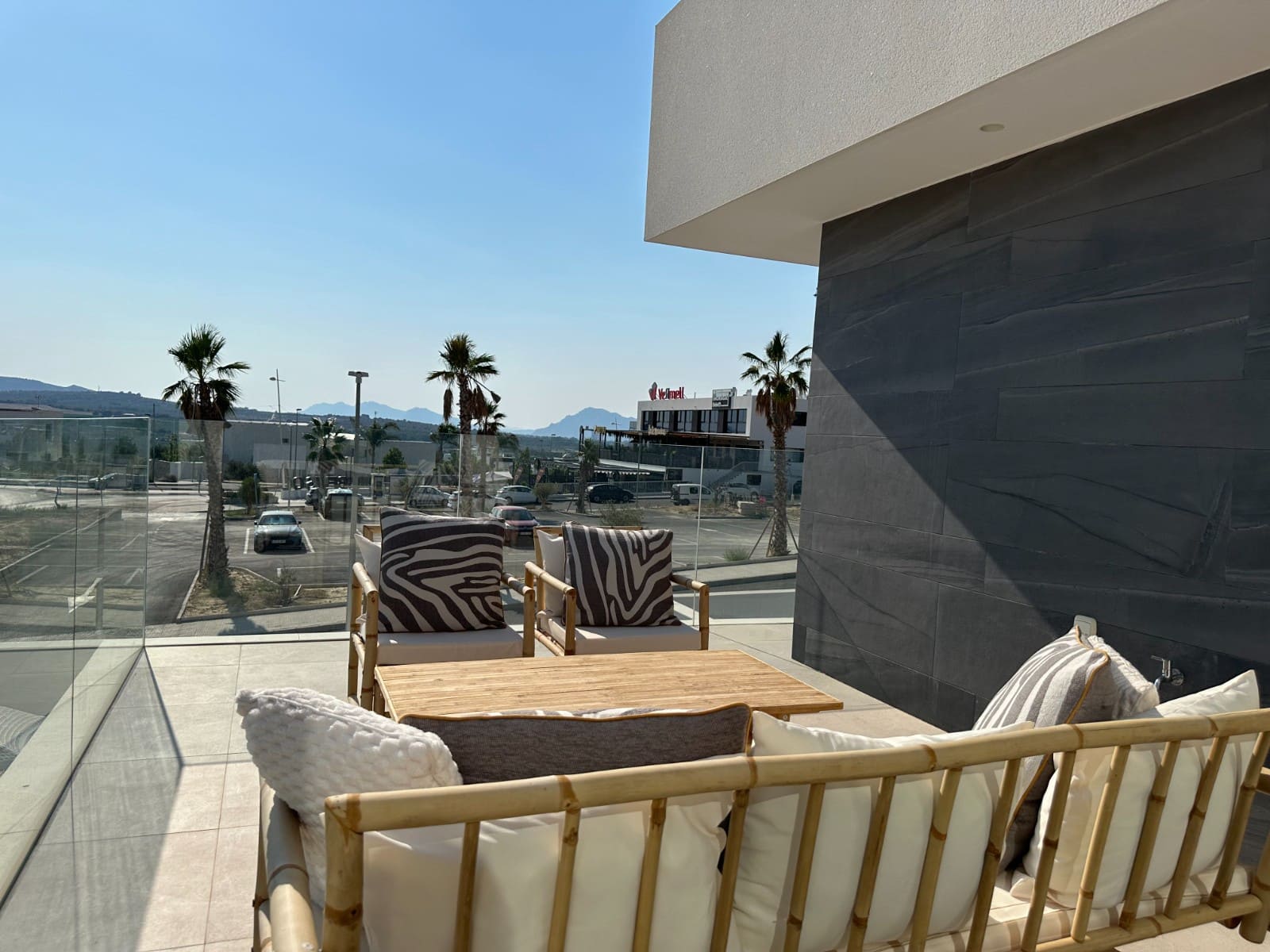 3 slaapkamer Villa voor vakantieverhuur in Benijofar met zwembad garage - € 1.120 (Ref: 8904053)