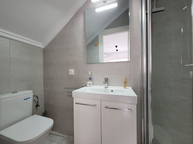 3 bedroom Townhouse for holiday rental in Ciudad Quesada, Rojales with pool - € 525 (Ref: 8904126)