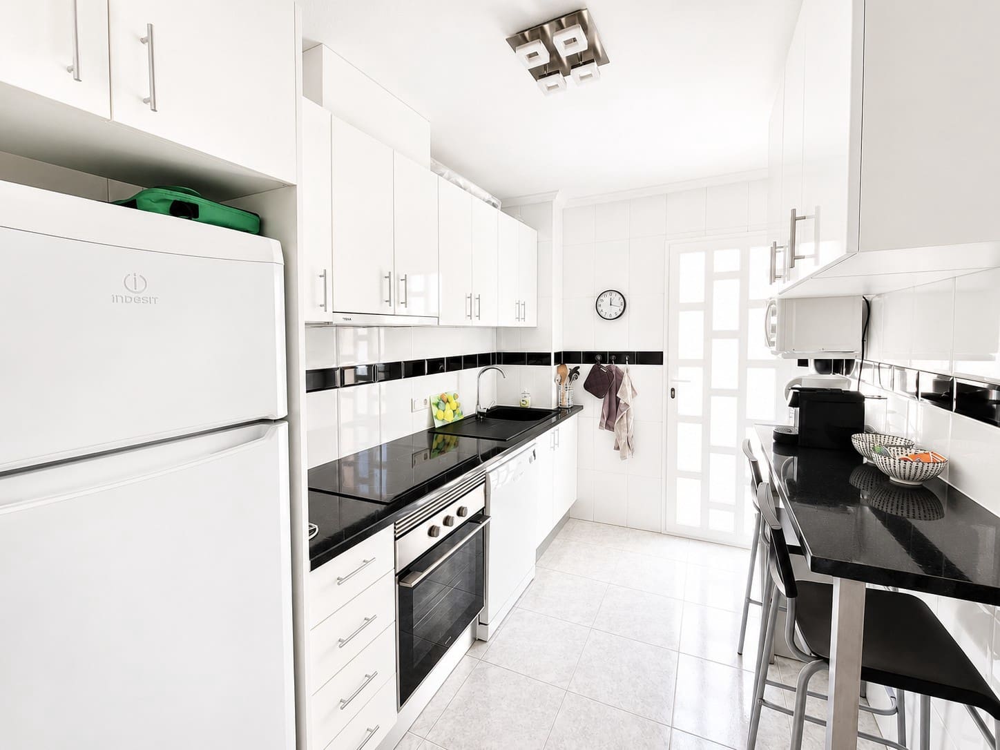 3 slaapkamer Huis voor vakantieverhuur in Ciudad Quesada met zwembad - € 525 (Ref: 8904126)