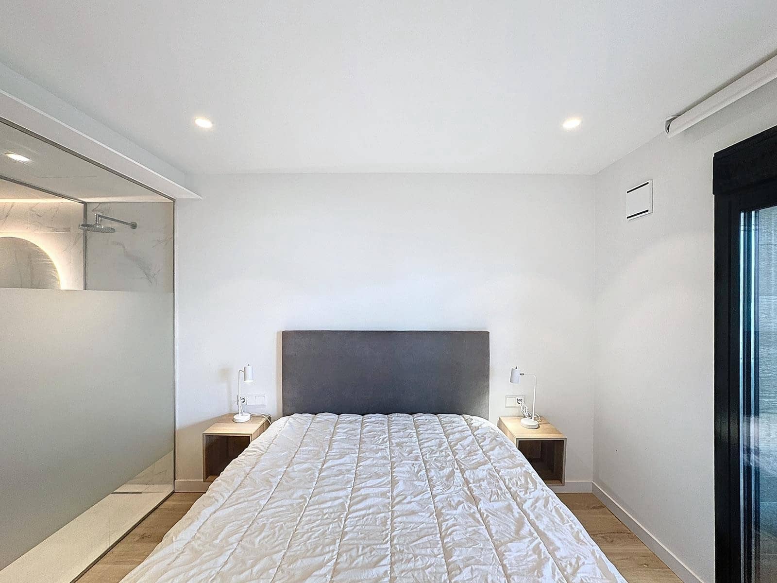 2 soveværelse Lejlighed til salg i Moraira med swimmingpool - € 355.000 (Ref: 8909642)