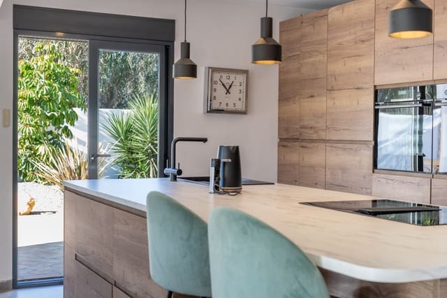 4 soveværelse Finca/Landehus til salg i Javea / Xàbia med swimmingpool - € 995.000 (Ref: 8912702)