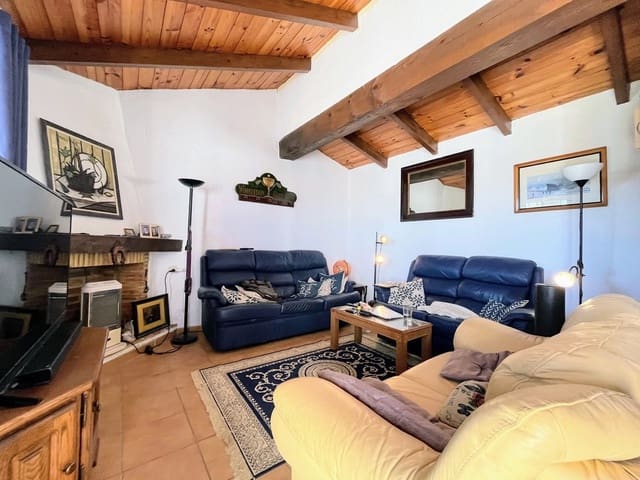 2 bedroom Semi-detached Villa for sale in Dénia - € 250,000 (Ref: 8920766)