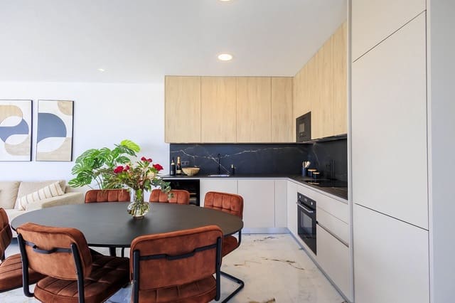 3 slaapkamer Halfvrijstaande villa te koop in Pilar de la Horadada met zwembad garage - € 369.000 (Ref: 8921063)