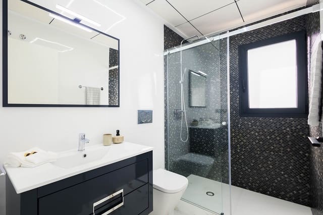 3 slaapkamer Halfvrijstaande villa te koop in Pilar de la Horadada met zwembad garage - € 369.000 (Ref: 8921063)