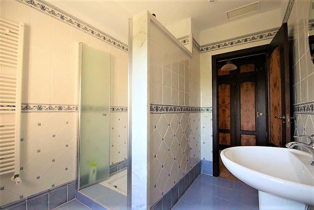 9 slaapkamer Finca/Landhuis te koop in Jalon / Xalo met zwembad - € 999.000 (Ref: 8953476)