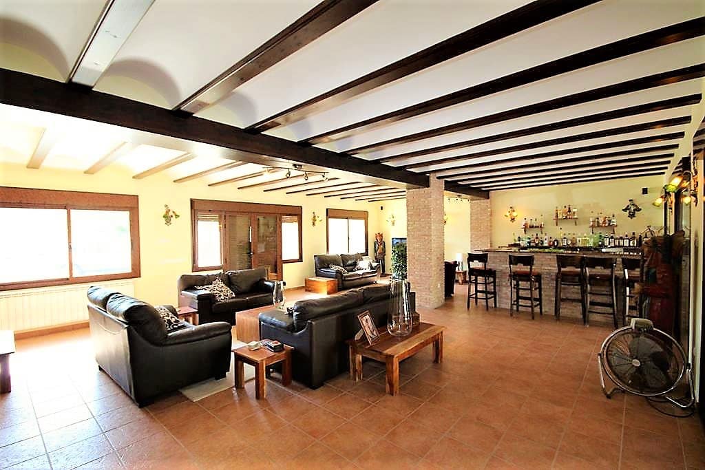 9 slaapkamer Finca/Landhuis te koop in Jalon / Xalo met zwembad - € 999.000 (Ref: 8953476)