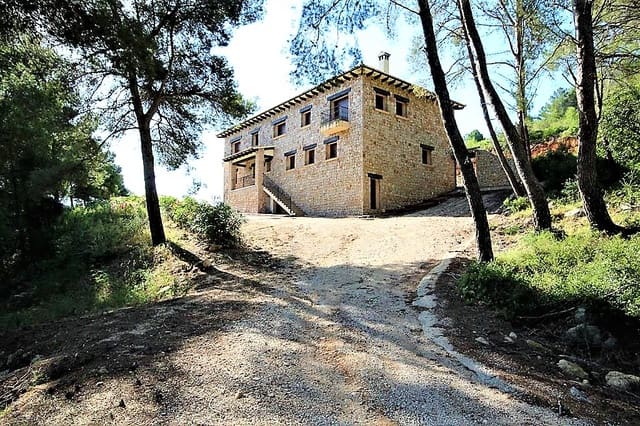 9 slaapkamer Finca/Landhuis te koop in Jalón / Xaló met zwembad - € 999.000 (Ref: 8953476)