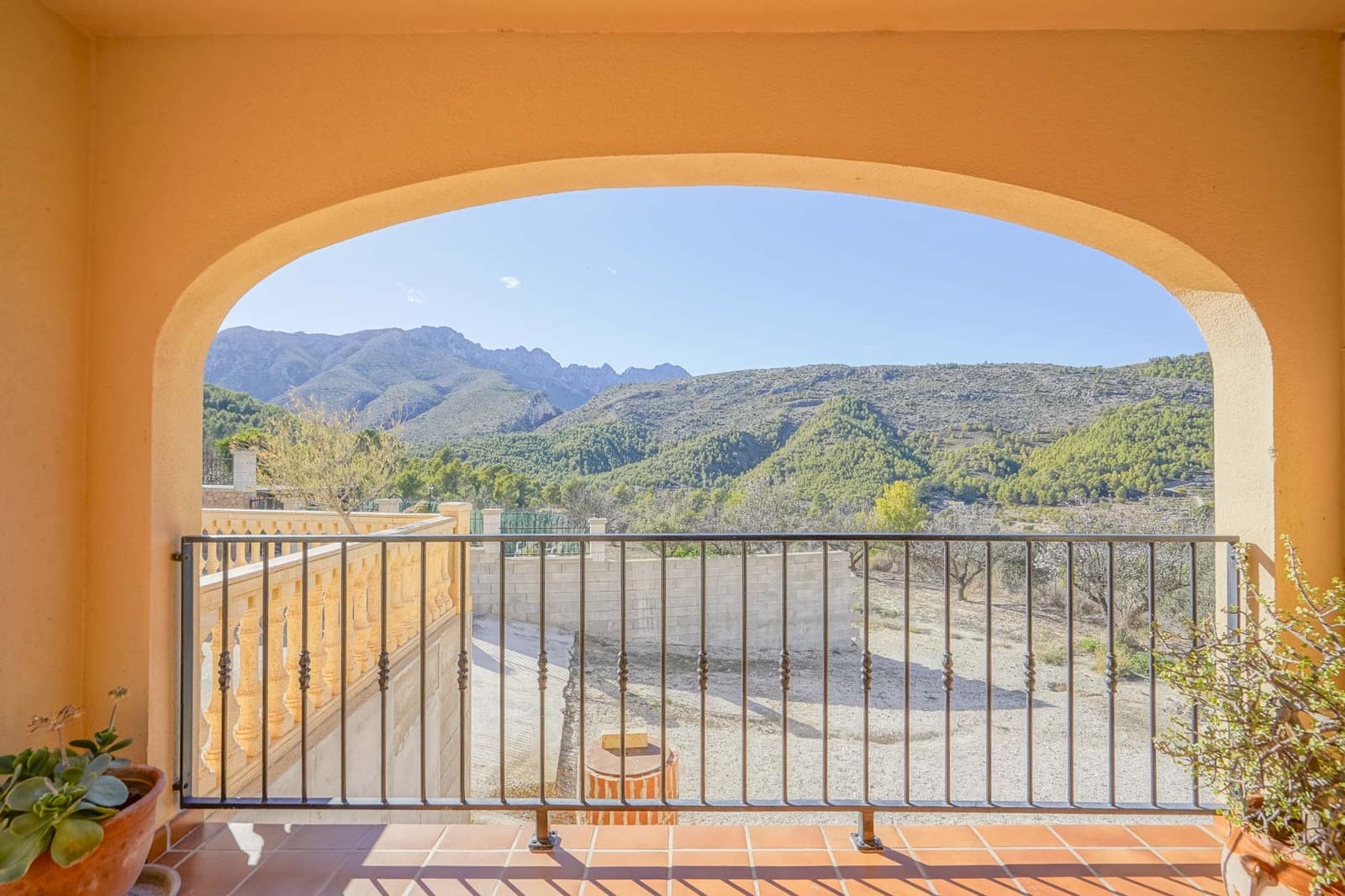 9 soverom Finca/Herregård til salgs i Benissa med svømmebasseng - € 680 000 (Ref: 8953477)