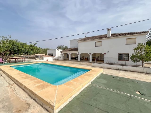 7 soverom Finca/Herregård til salgs i Dénia med svømmebasseng - € 850 000 (Ref: 8954139)
