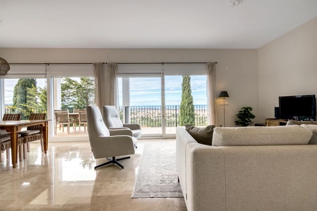 4 quarto Moradia para venda em Ráfol de Almunia com piscina - 645 000 € (Ref: 8957911)