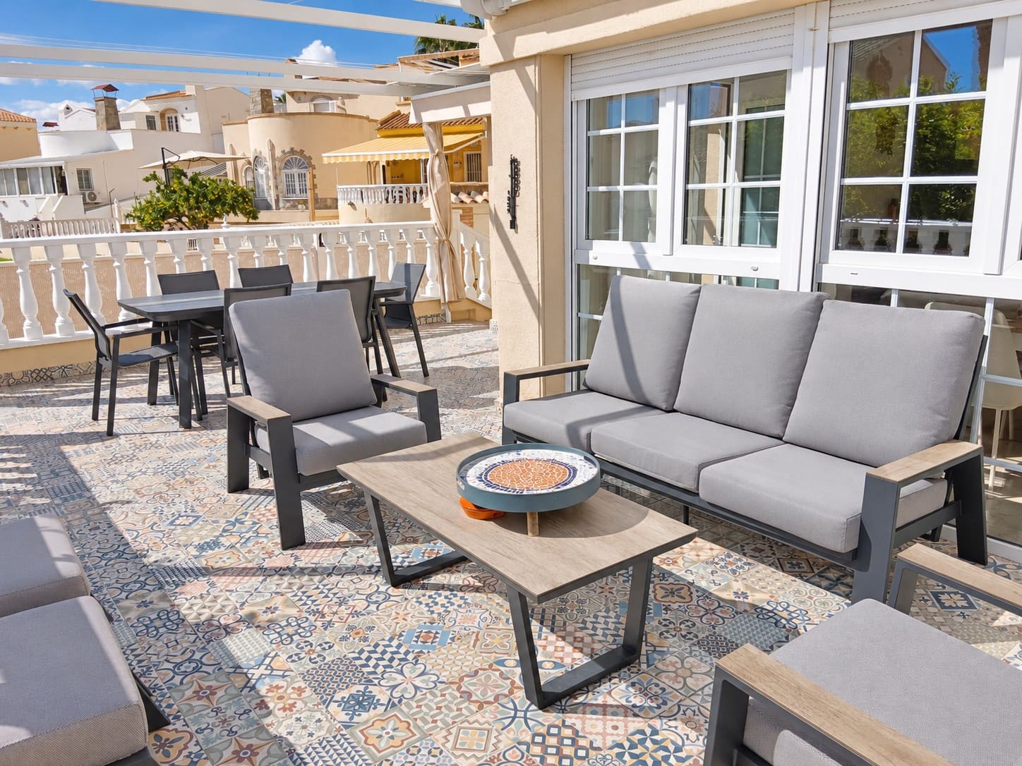 3 soverom Villa til salgs i Playa Flamenca med svømmebasseng garasje - € 770 (Ref: 8983002)