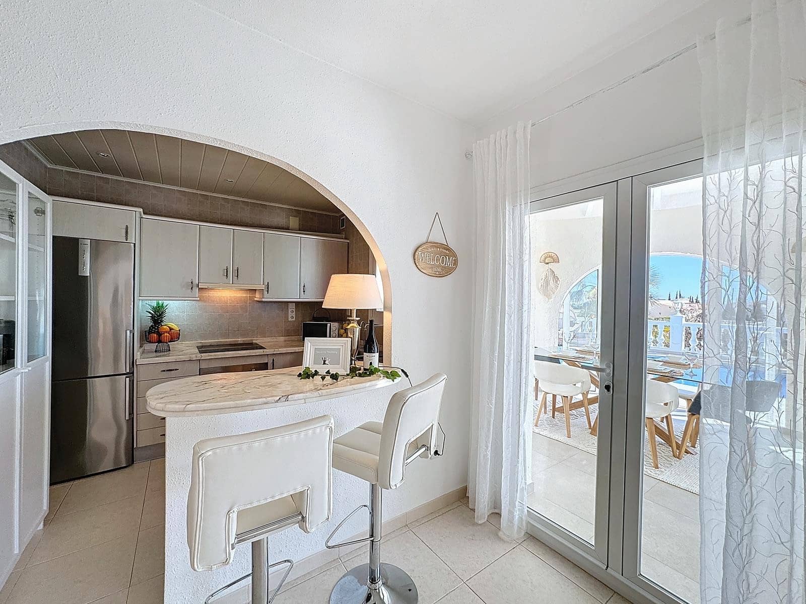 Chalet de 3 habitaciones en Moraira en venta con piscina - 689.000 € (Ref: 8990256)