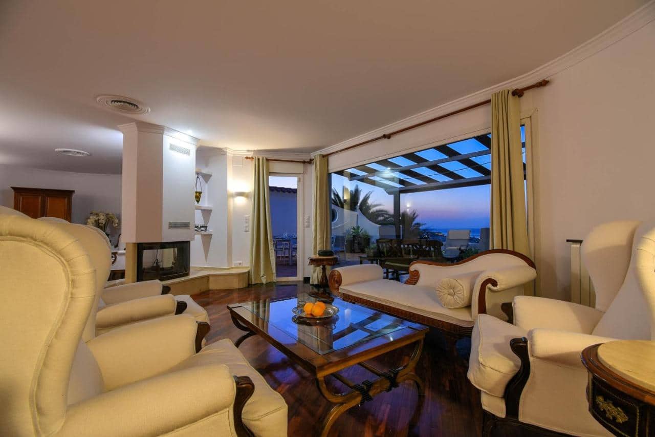 5 sovrum Villa till salu i Denia med pool - 990 000 € (Ref: 9001056)