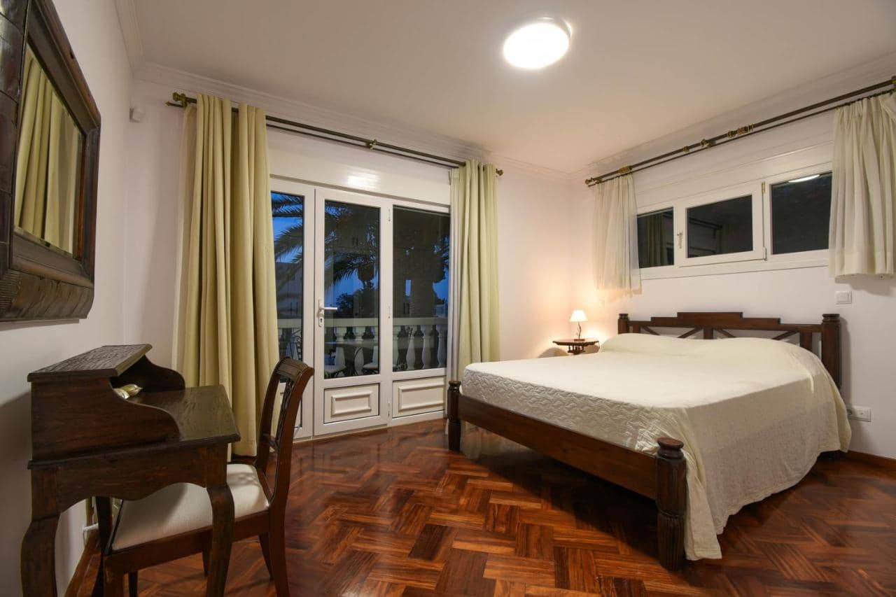 5 sovrum Villa till salu i Denia med pool - 990 000 € (Ref: 9001056)