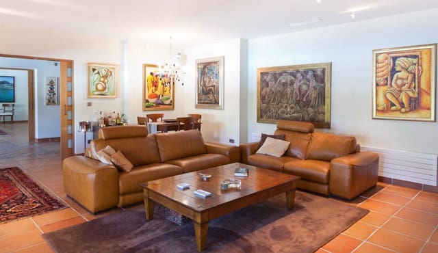 4 quarto Moradia para venda em Dénia com piscina - 2 650 000 € (Ref: 9004838)