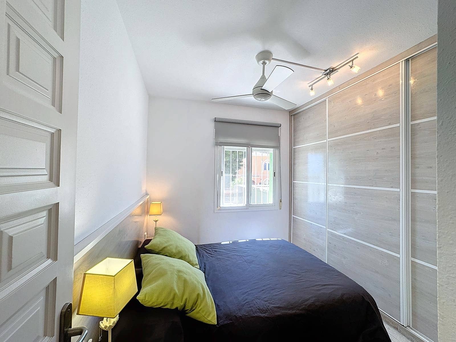 2 soveværelse Lejlighed til salg i Moraira med swimmingpool - € 199.000 (Ref: 9006764)