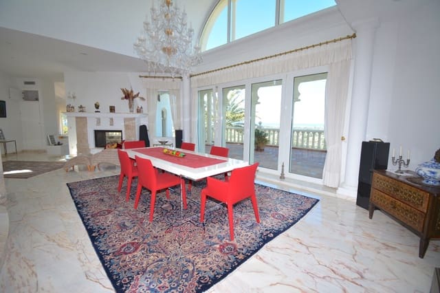 8 bedroom Villa for sale in Dénia with pool - € 3,500,000 (Ref: 9006765)