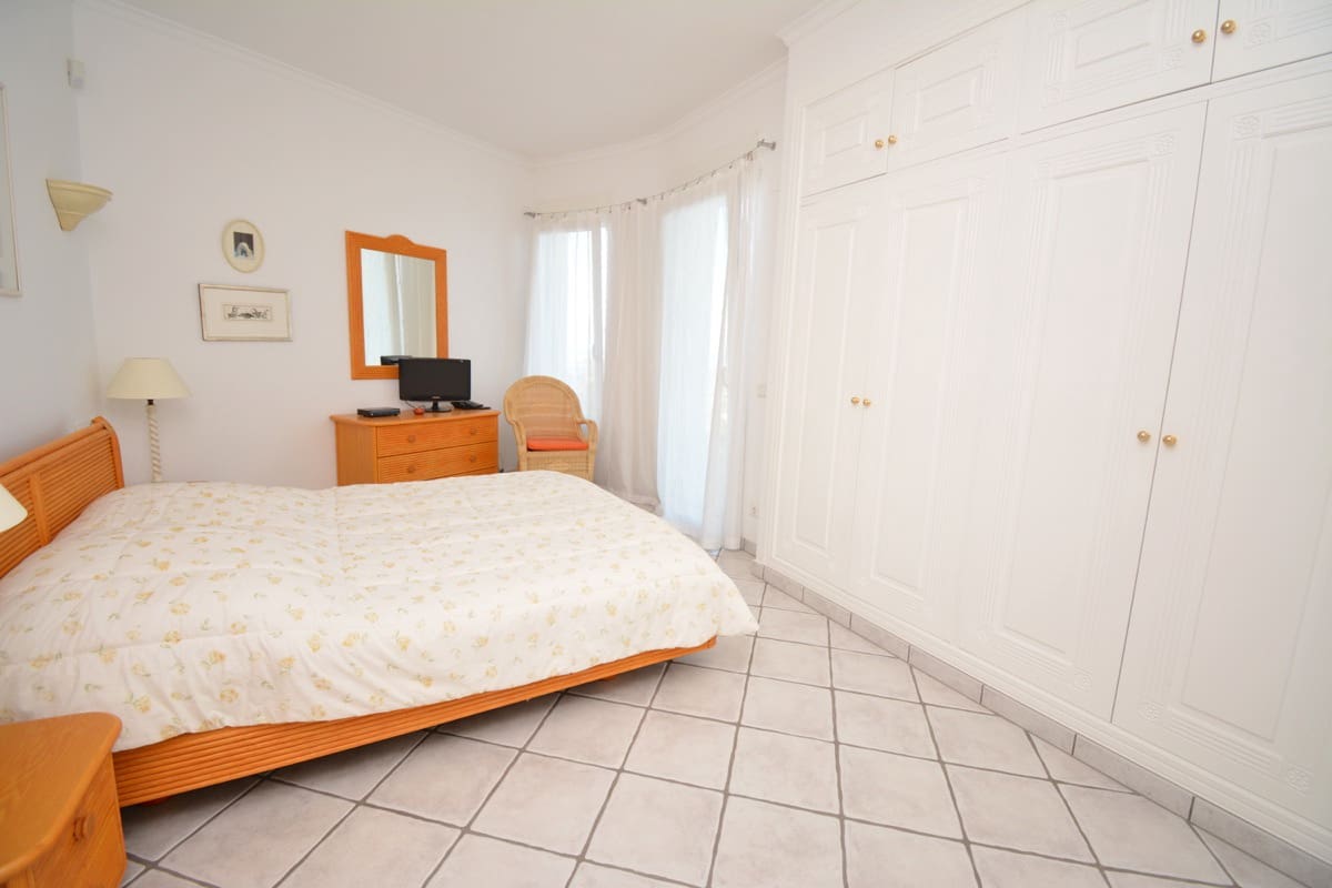 8 bedroom Villa for sale in Denia with pool - € 3,500,000 (Ref: 9006765)