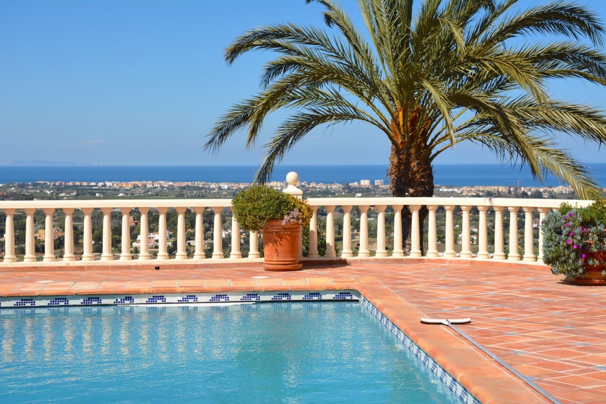 8 bedroom Villa for sale in Denia with pool - € 3,500,000 (Ref: 9006765)