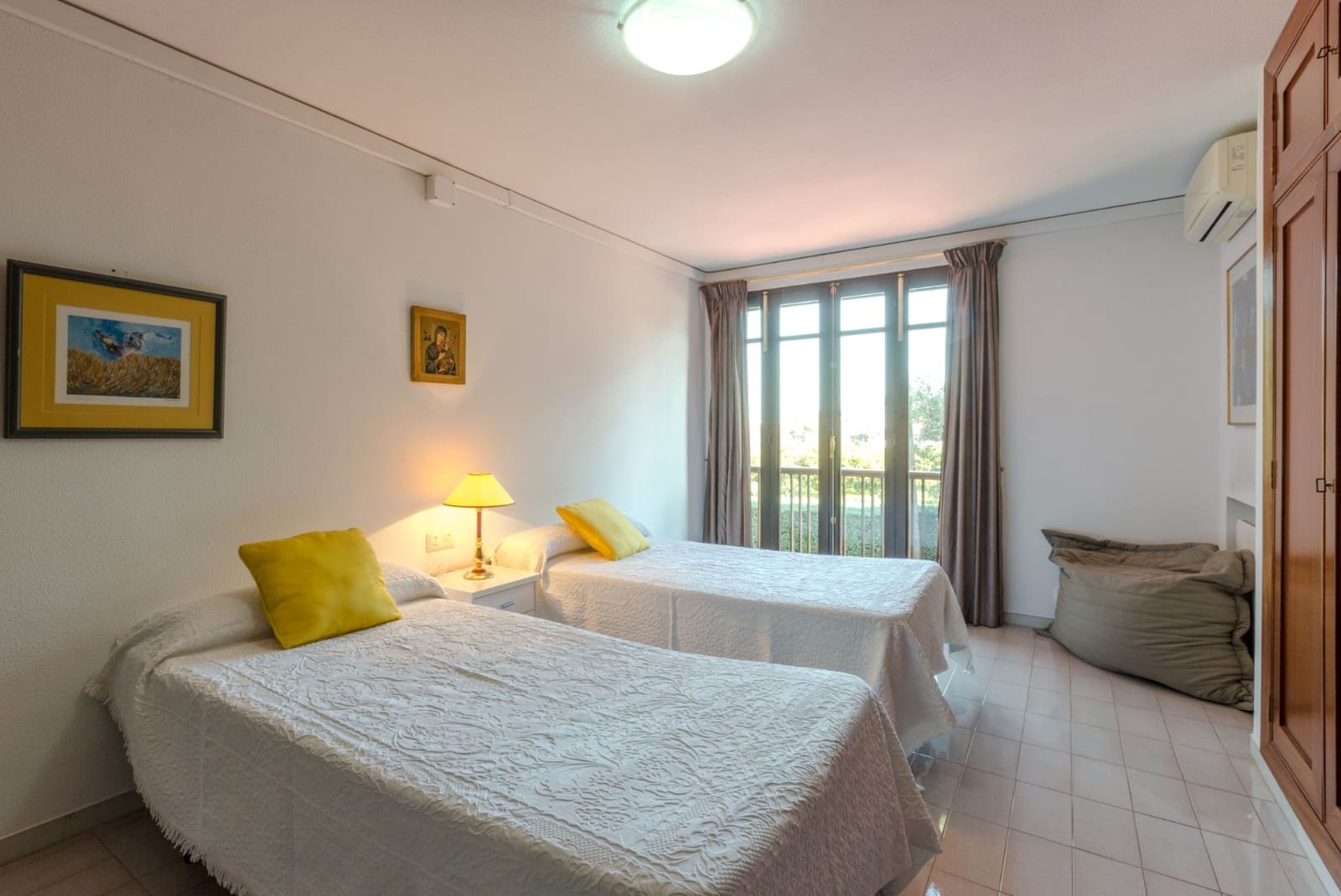 6 soveværelse Finca/Landehus til salg i Denia med swimmingpool - € 2.800.000 (Ref: 9006766)