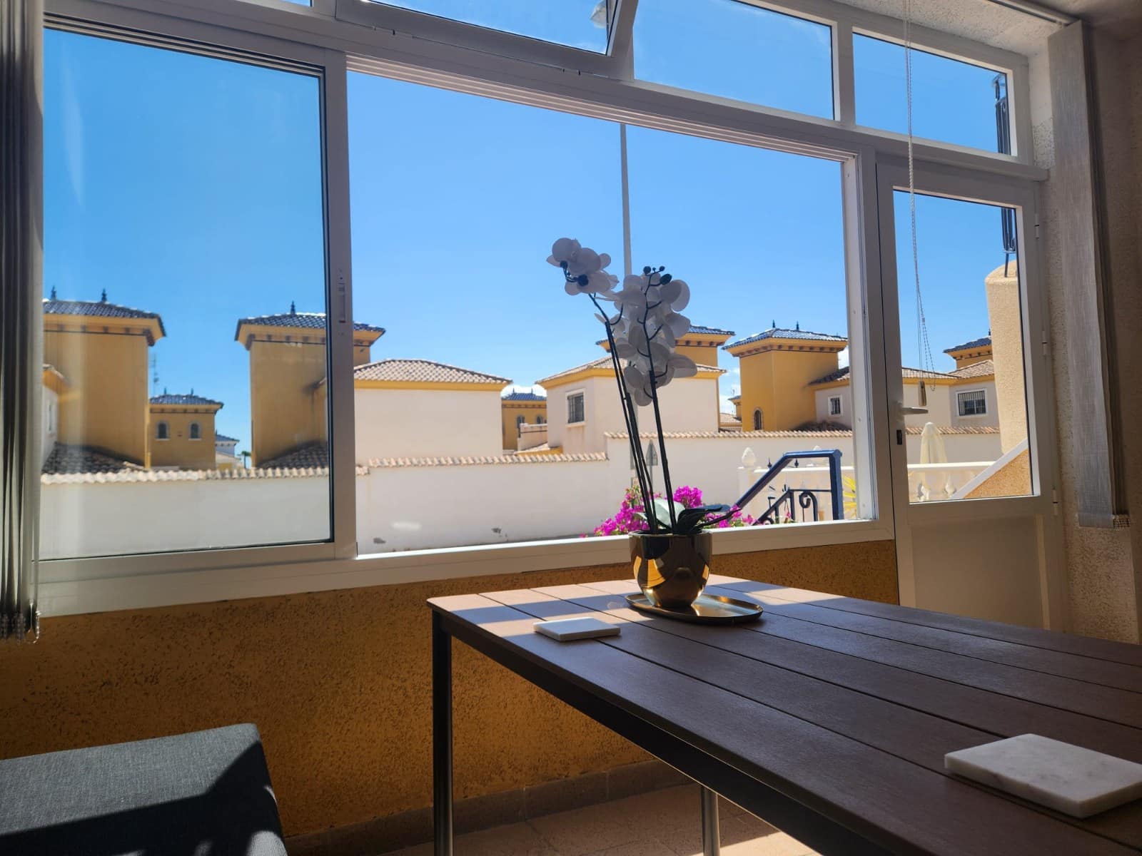 2 sovrum Lägenhet för semesterbostäder i Orihuela Costa med pool - 399 € (Ref: 9009799)