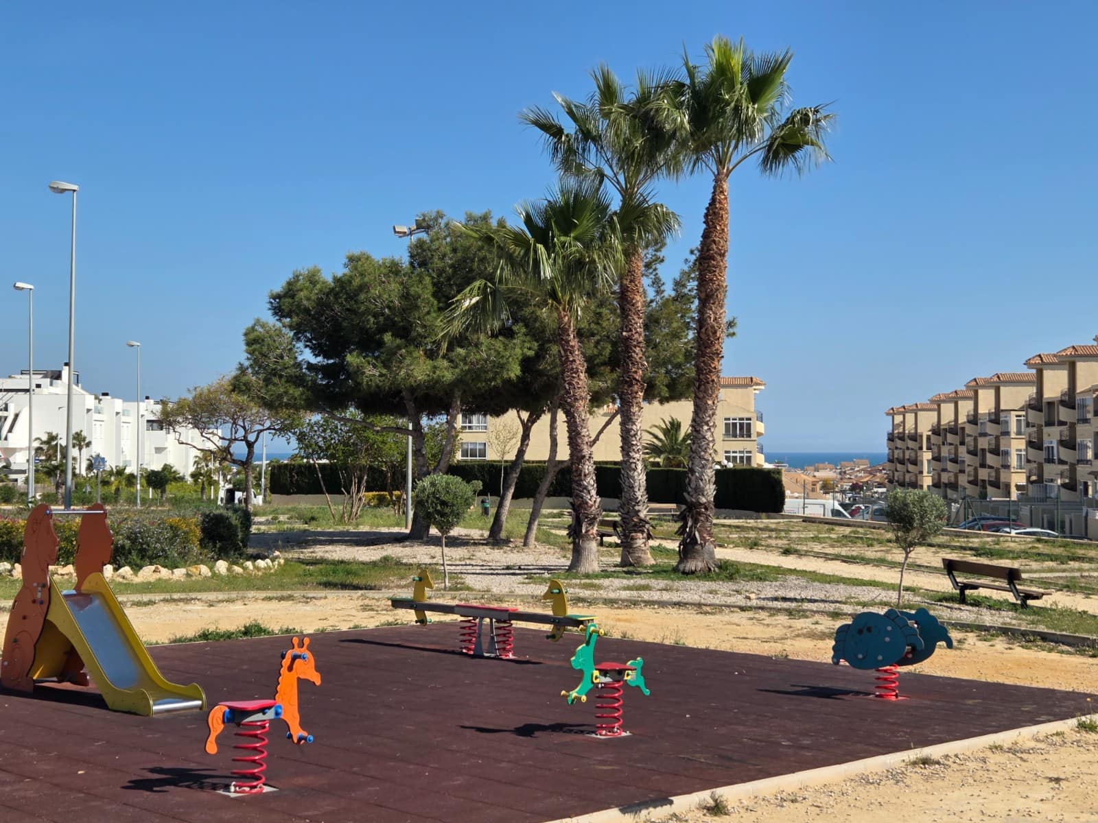 2 makuuhuone Huoneisto lomavuokrausta paikassa Orihuela Costa mukana uima-altaan - 399 € (Ref: 9009799)