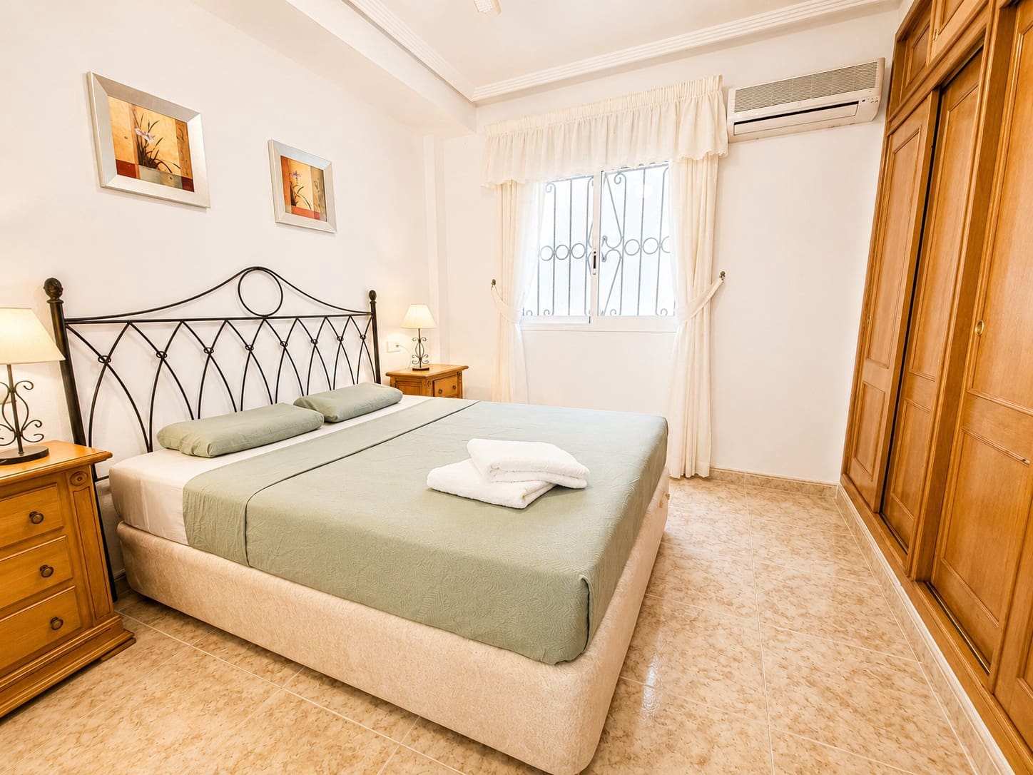2 soverom Leilighet til salgs i Orihuela Costa med svømmebasseng - € 399 (Ref: 9009799)