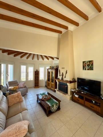 3 quarto Moradia para venda em Monte Pego, Pego com piscina - 400 000 € (Ref: 9013495)