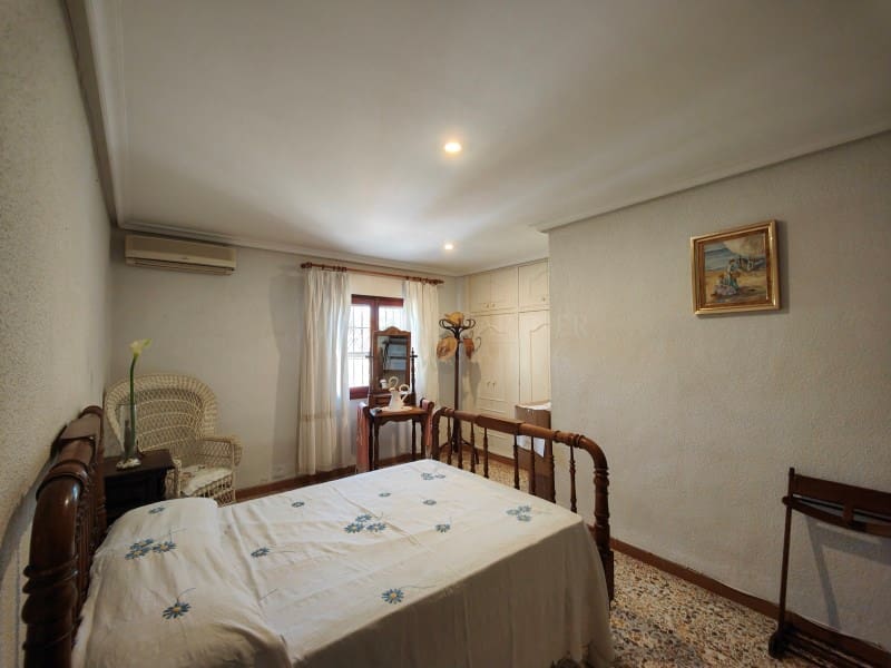 6 soveværelse Villa til salg i Jubalcoy / Jubalcoi - € 350.000 (Ref: 9016157)