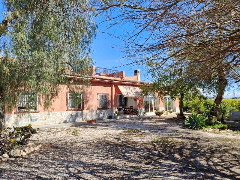 6 soveværelse Villa til salg i Jubalcoy / Jubalcoi - € 350.000 (Ref: 9016157)