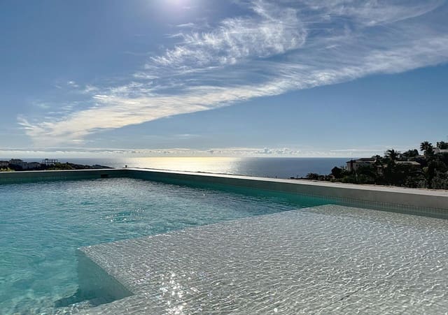 3 chambre Villa/Maison à vendre à Moraira, Teulada-Moraira avec piscine - 1 795 000 € (Ref: 9024059)