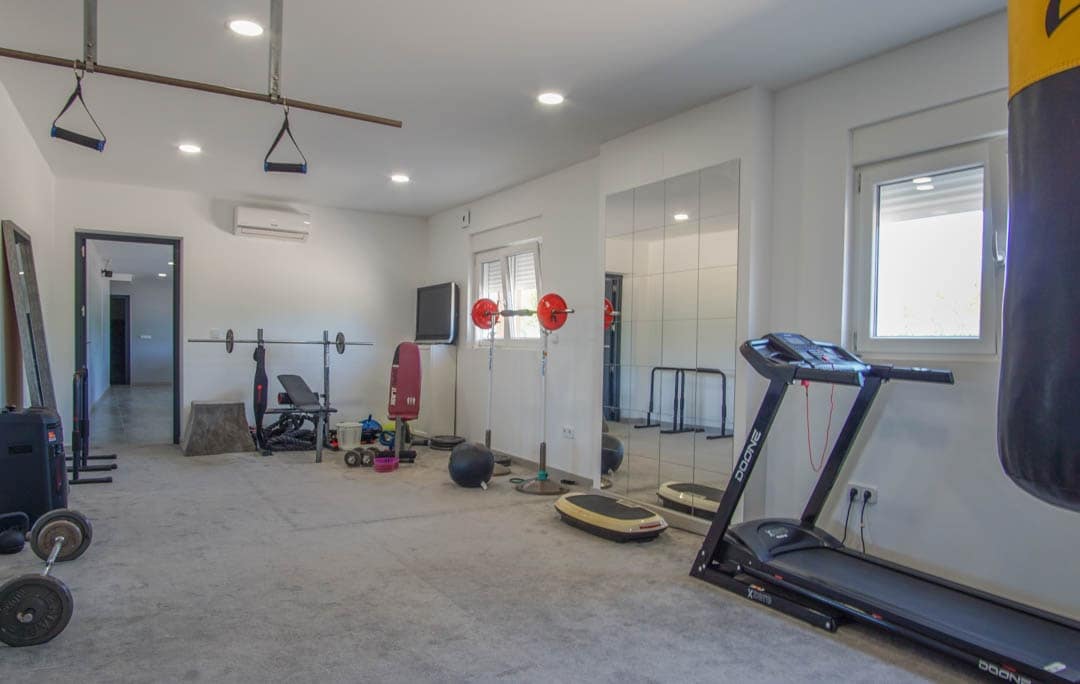 8 chambre Finca/Maison de Campagne à vendre à La Nucia avec piscine - 2 500 000 € (Ref: 9024061)