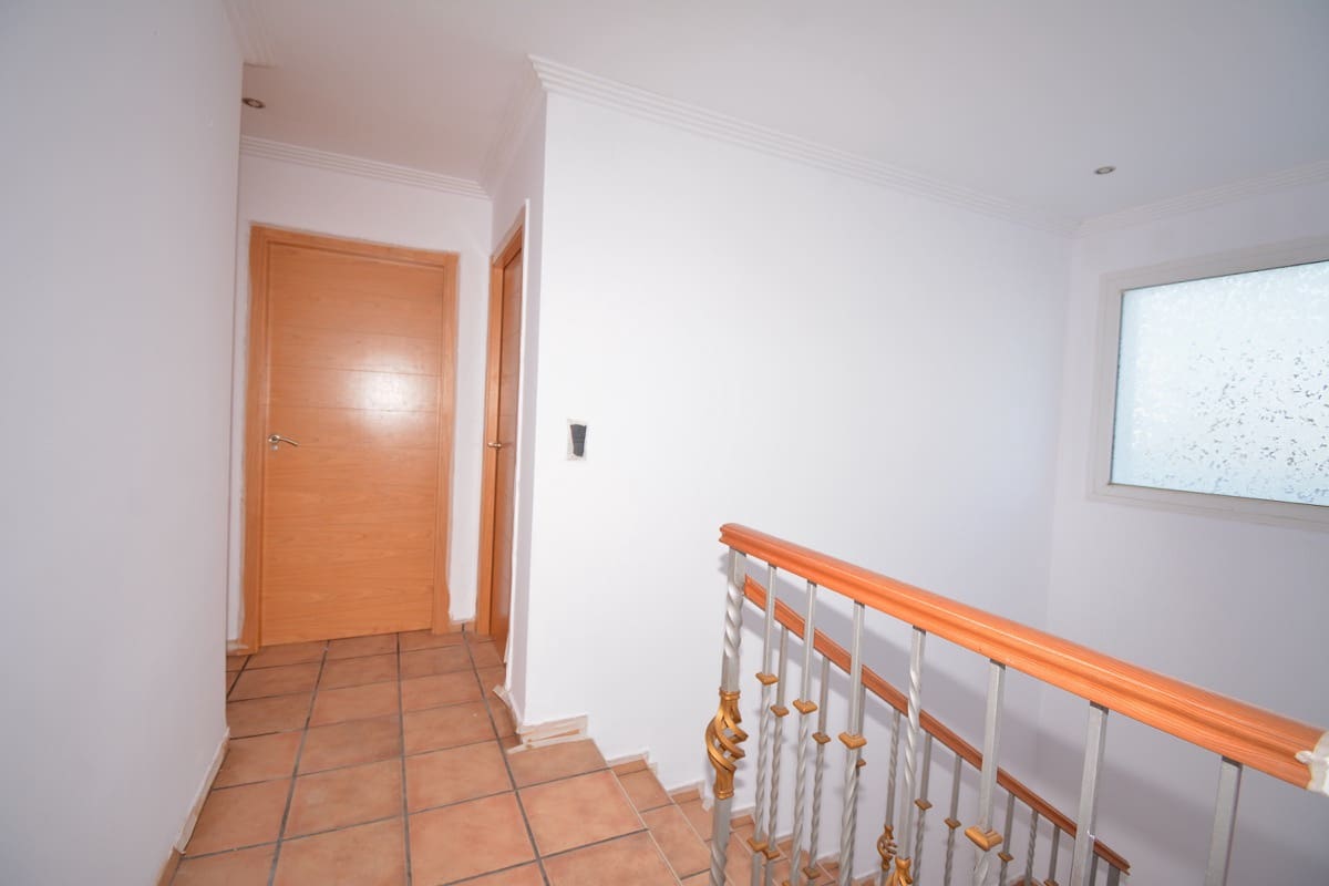 4 Zimmer Villa zu verkaufen in Denia mit Pool - 580.000 € (Ref: 9029335)