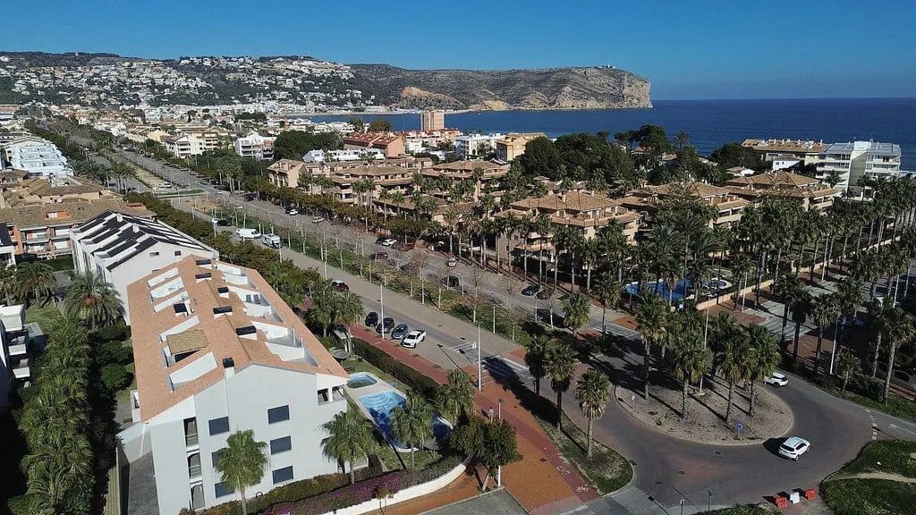 3 chambre Appartement à vendre à Arenal avec piscine - 499 500 € (Ref: 9030874)