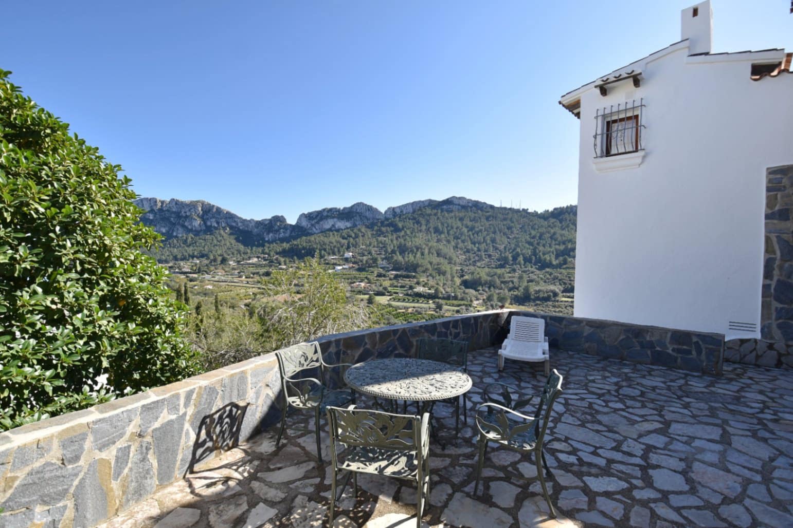 4 soveværelse Villa til salg i Monte Pego med swimmingpool - € 750.000 (Ref: 9035344)