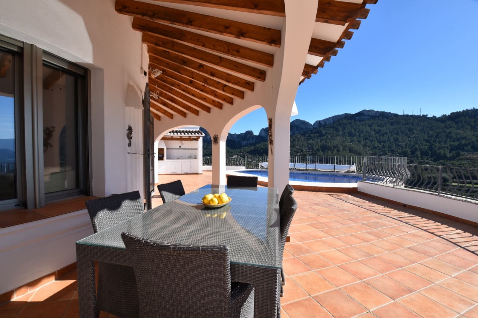 4 soveværelse Villa til salg i Monte Pego med swimmingpool - € 750.000 (Ref: 9035344)