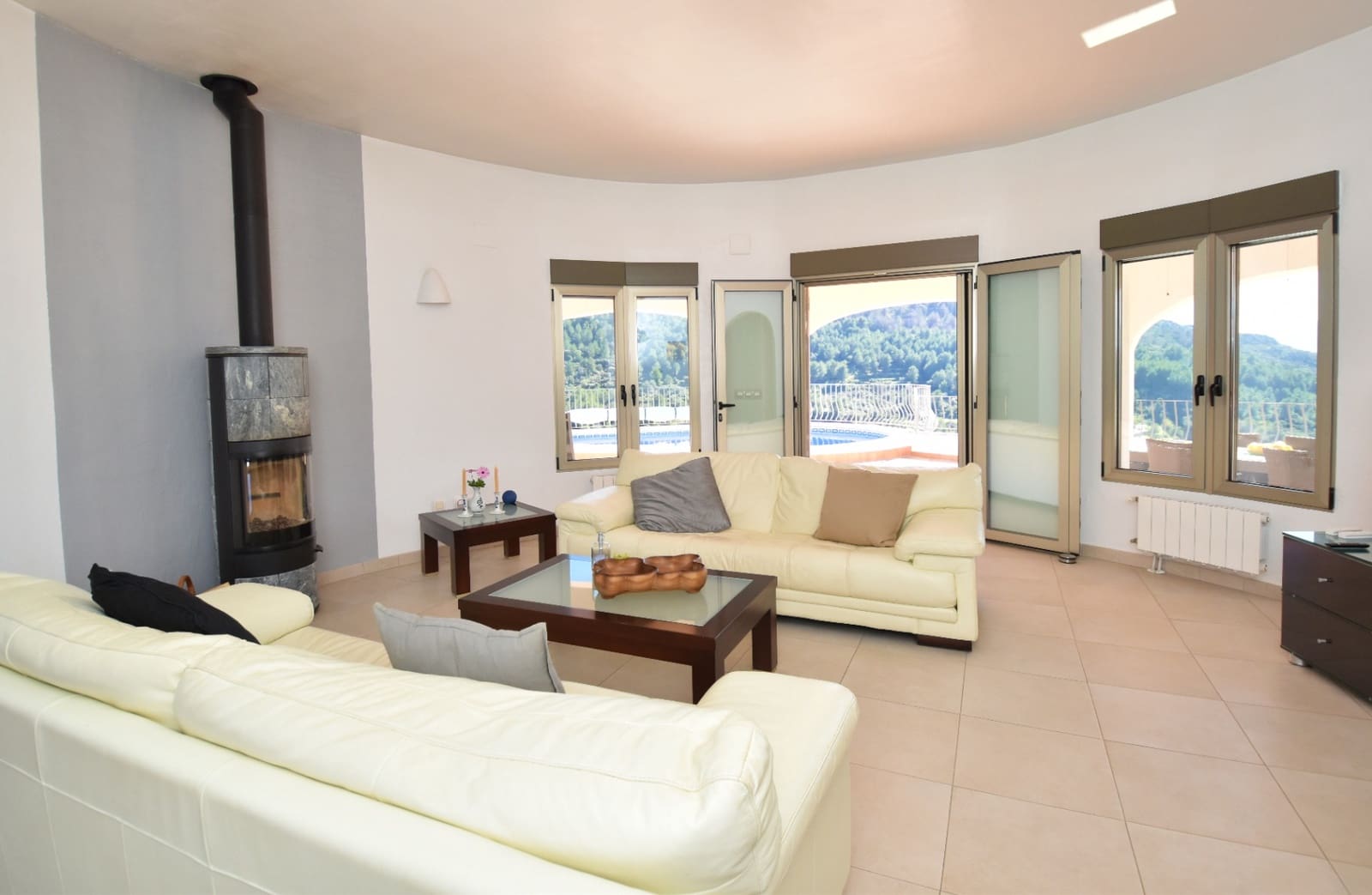 4 soveværelse Villa til salg i Monte Pego med swimmingpool - € 750.000 (Ref: 9035344)