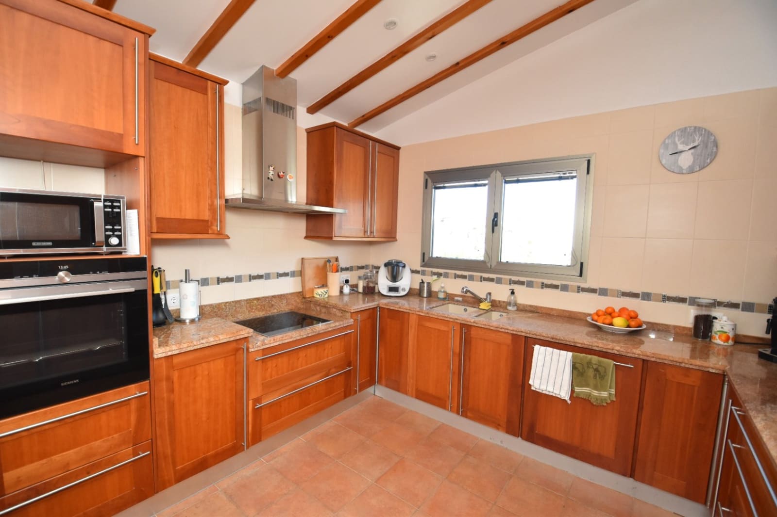 4 soveværelse Villa til salg i Monte Pego med swimmingpool - € 750.000 (Ref: 9035344)