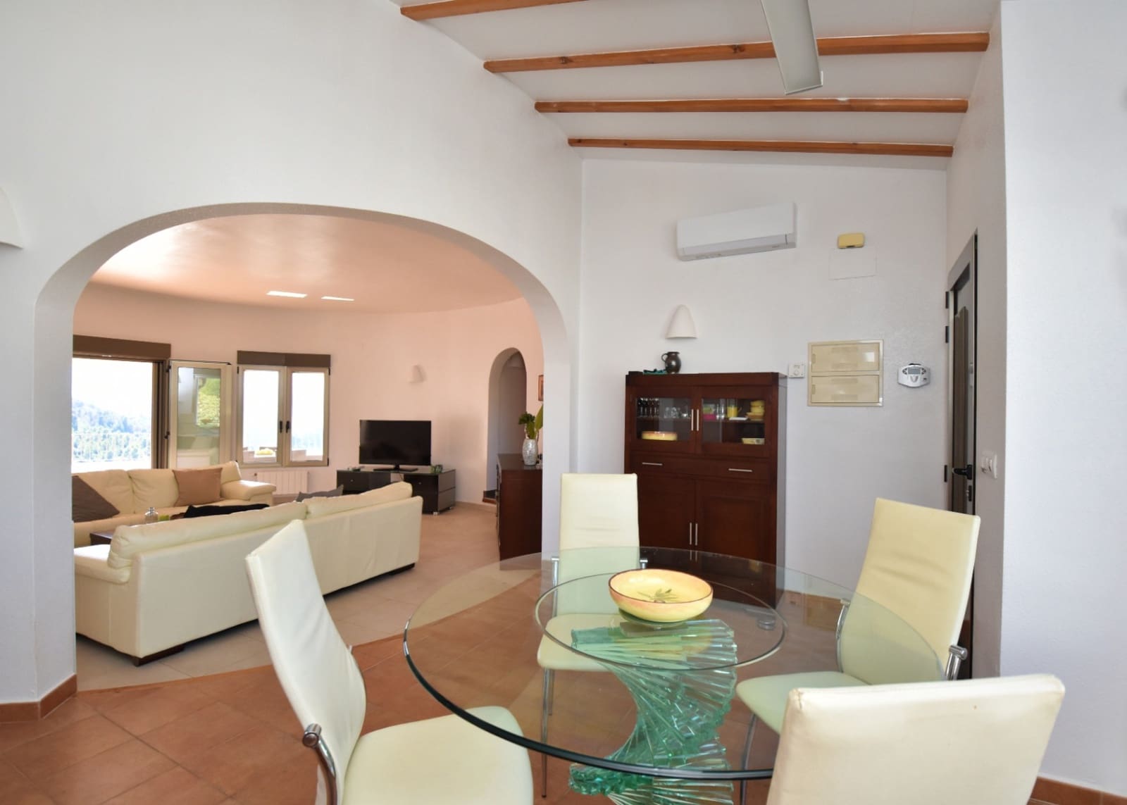 4 soveværelse Villa til salg i Monte Pego med swimmingpool - € 750.000 (Ref: 9035344)