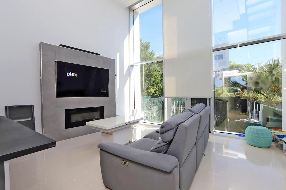 4 sypialnia Dom blizniak na sprzedaż w Denia z basenem - 559 000 € (Ref: 9035345)