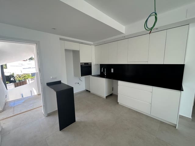 2 slaapkamer Penthouse te koop in Dénia met zwembad - € 333.000 (Ref: 9038242)