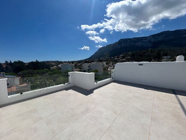 2 slaapkamer Penthouse te koop in Dénia met zwembad - € 333.000 (Ref: 9038242)